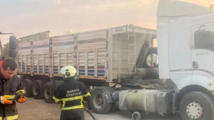 TIR'ın yakıt deposu patladı: 10 yaşındaki çocuğu hayattan kopardı!