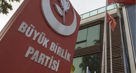 Büyük Birlik Partisi’nde görevden alma