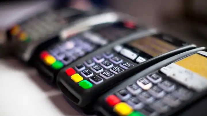 Kredi kartı kullananlar dikkat: Merkez Bankası'ndan yeni faiz kararı!