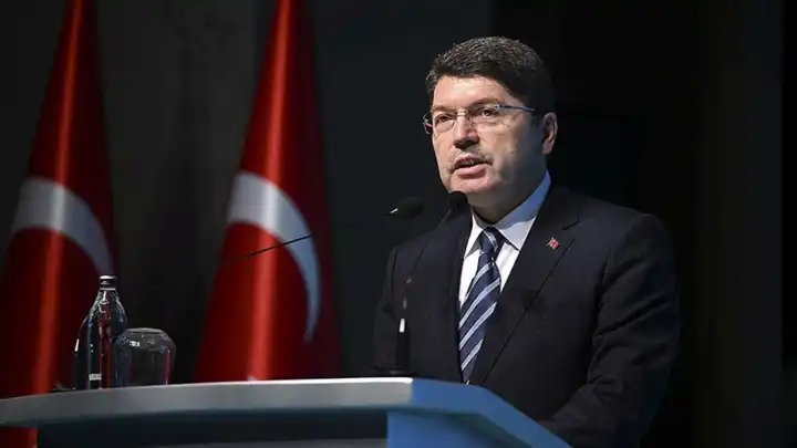 Bakan Tunç: Başakşehir’de kediye şiddet soruşturması başlatıldı