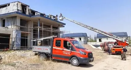 Başkentte villa inşaatında büyük yangın!