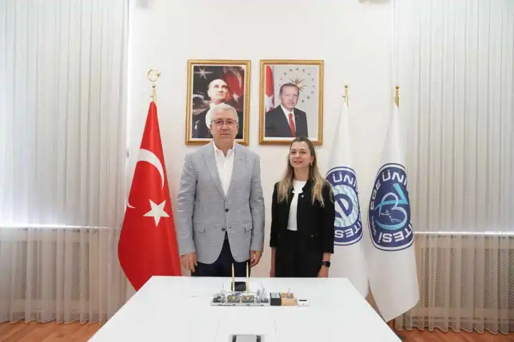 Egeli bilim insanına ‘Yılın Yenilikçi Eczacısı’ ödülü