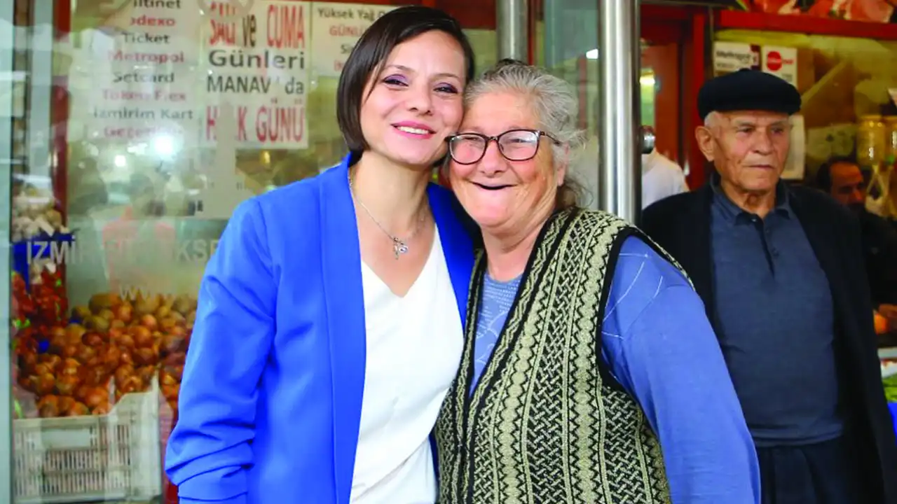 Kınay ofisini komşularına taşımaya devam ediyor