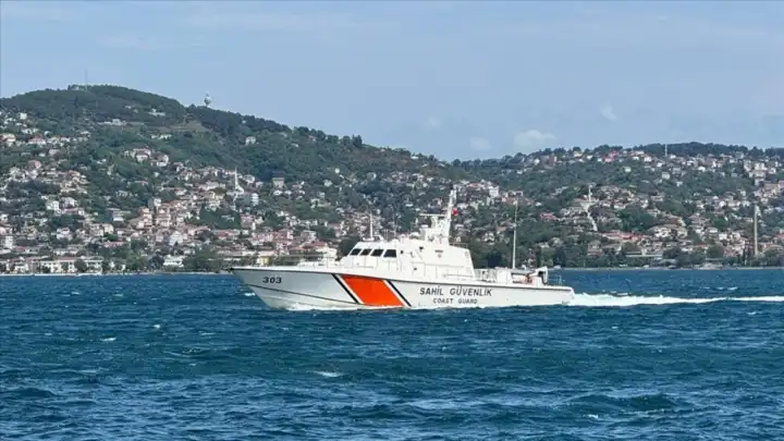 Beykoz açıklarında teken alabora oldu: 1 kişinin cansız bedenine ulaşıldı