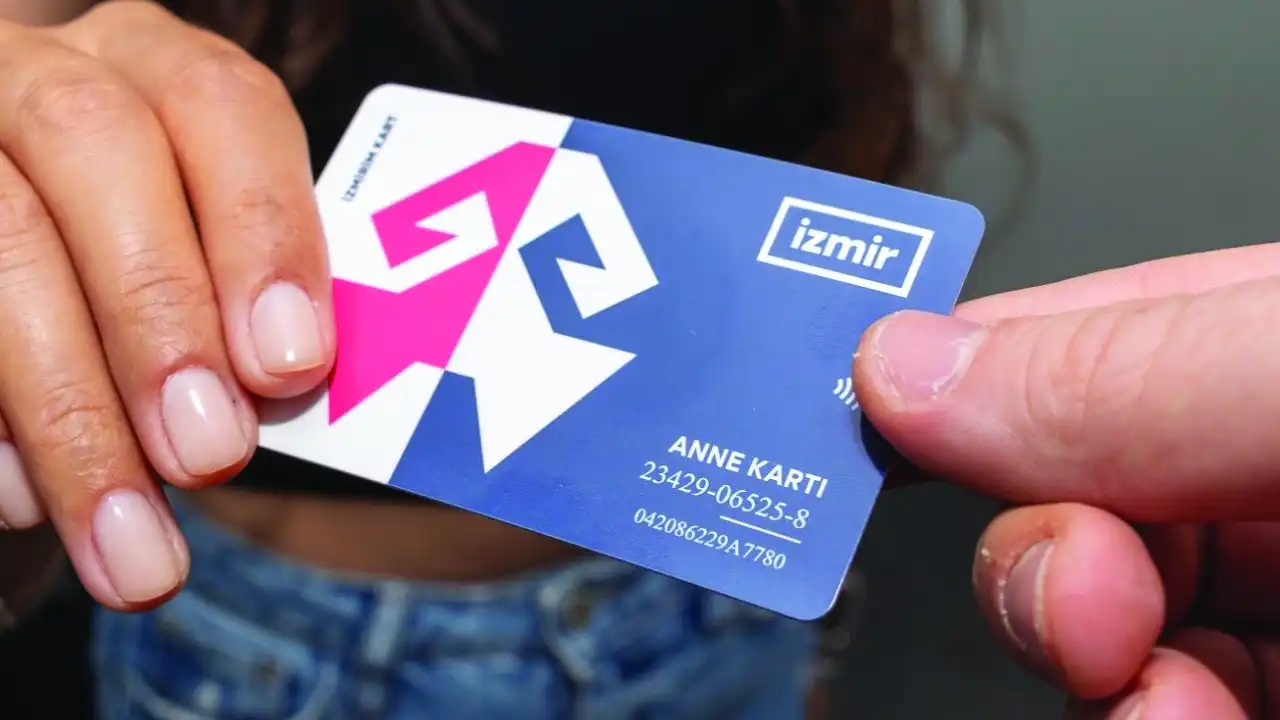  İzmir’de Anne Kartla 500 bin yolculuk gerçekleşti