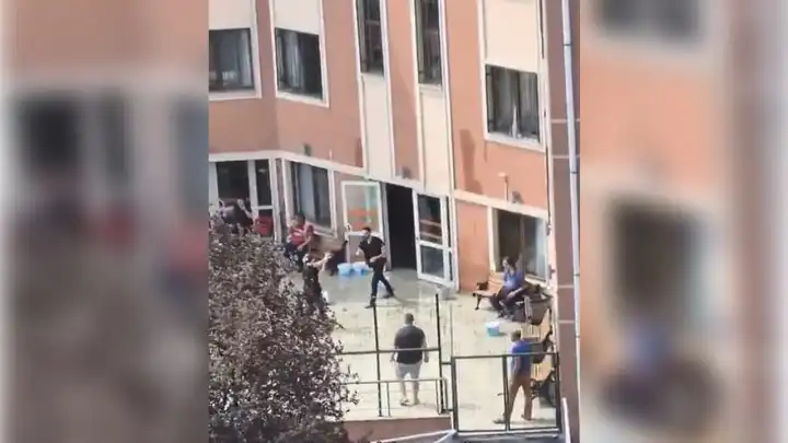 Ankara'da engelli bireyler ve bakıcıların su savaşı sosyal medyada gündem oldu