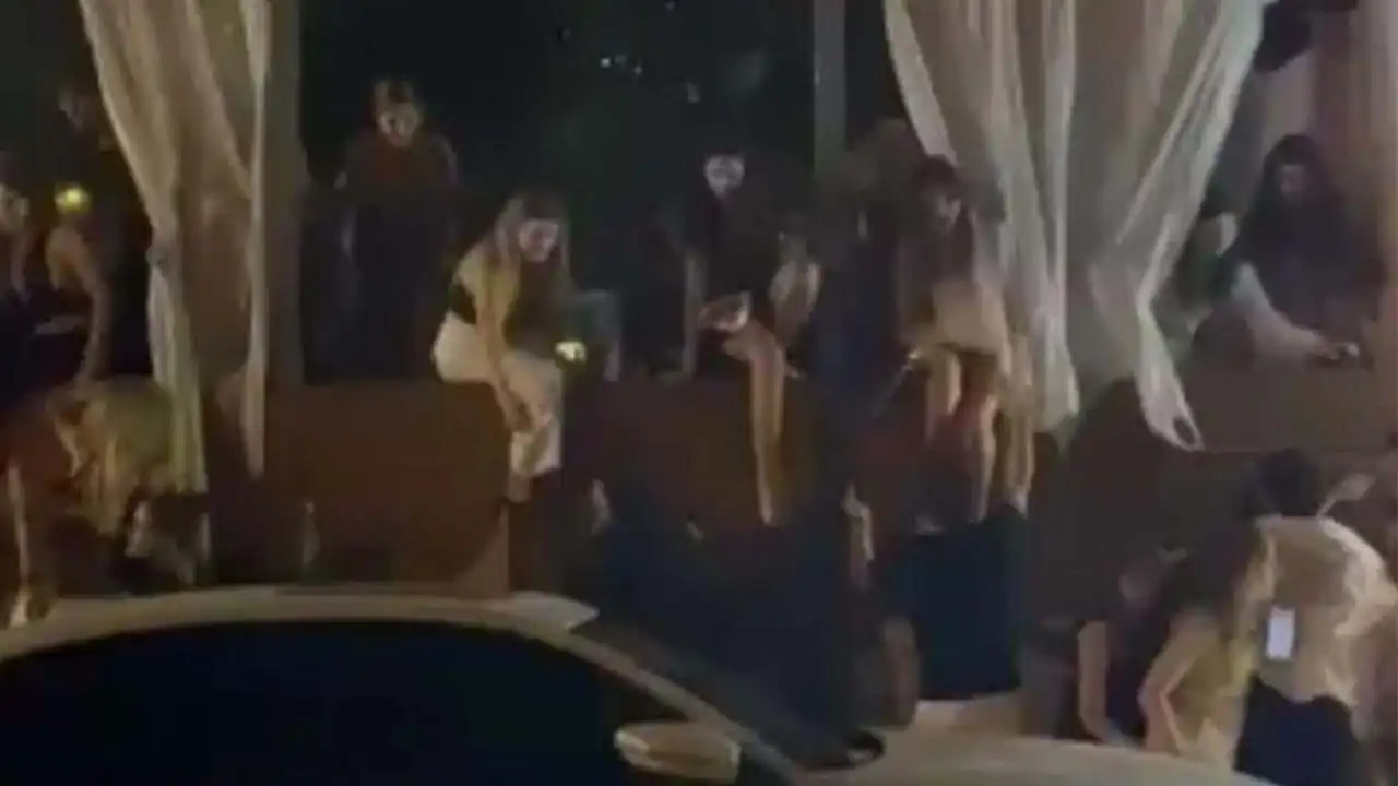 Eğlence mekanında Ezgi Mola’nın eski eşini vuran 2 kişi tutuklandı