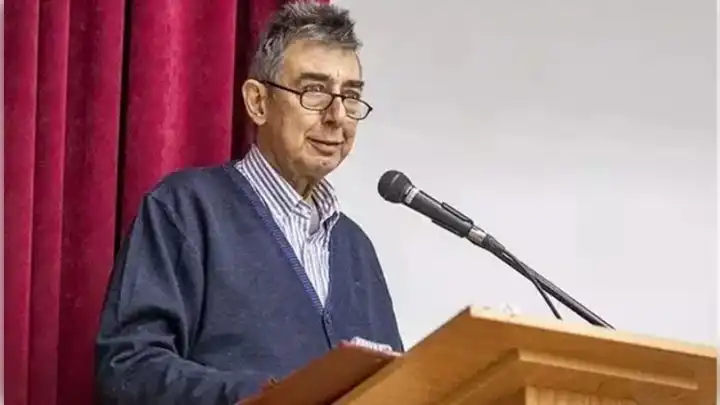 Foça'nın efsane başkanı Ahmet Nihat Dirim kimdir?