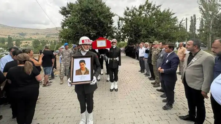 Şehit Onbaşı Kemal Demirbaş’ın naaşı 26 yıl sonra memleketi Malatya’ya getirildi