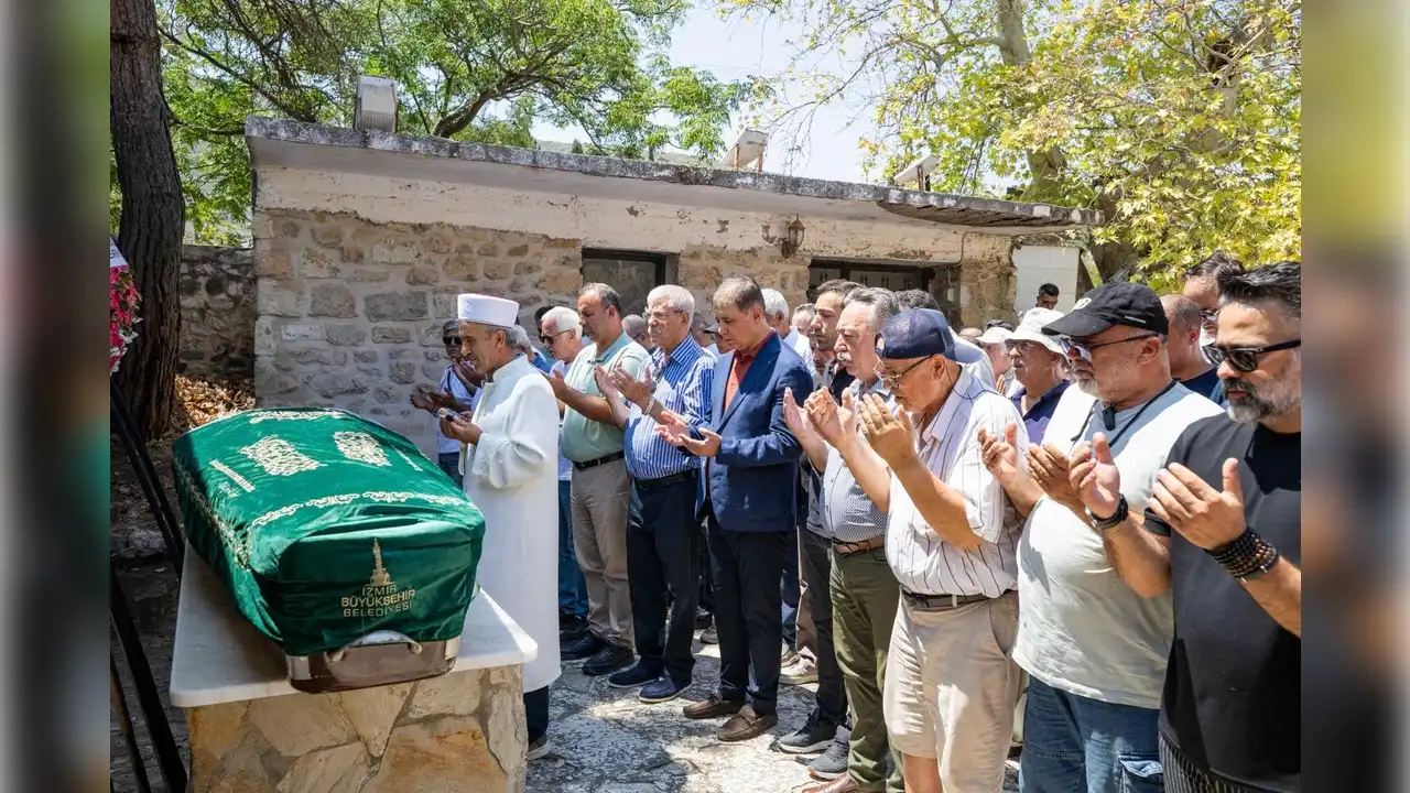 Tacettin Bayır’ın annesine son görev