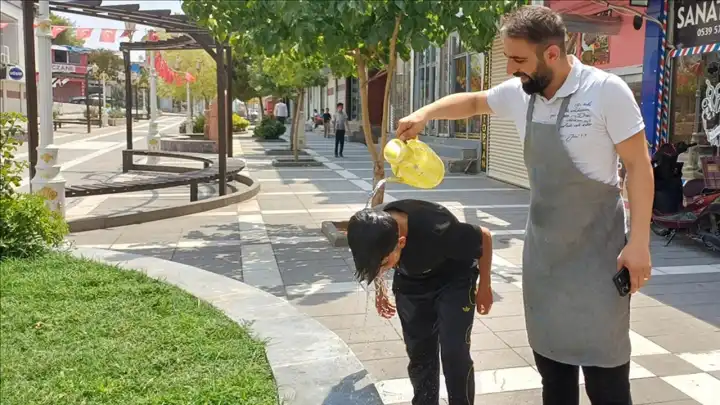 Yurt genelinde hava sıcaklıkları mevsim normallerinin üzerinde seyredecek