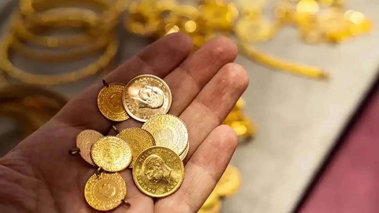 4 Ağustos 2025 güncel altın fiyatları: Çeyrek altın ve 18 ayar altın ne kadar? İZKO güncel altın fiyatları