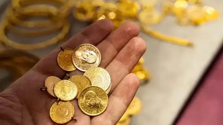 4 Ağustos 2025 güncel altın fiyatları: Çeyrek altın ve 18 ayar altın ne kadar? İZKO güncel altın fiyatları