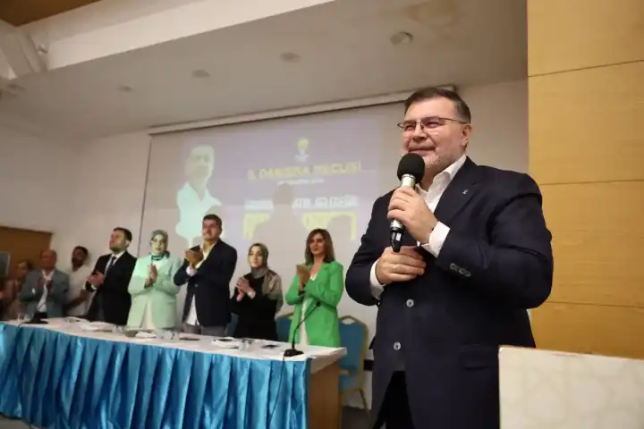 AK Partili Bilal Saygılı: 25 yıldır CHP’nin yönettiği İzmir’de hizmet nerede?