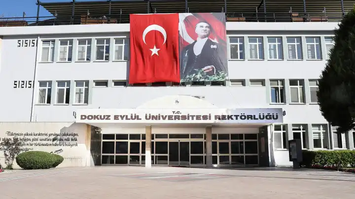 Dokuz Eylül Üniversitesi’nden sahte diploma ve dijital belge sahteciliği iddialarına yanıt