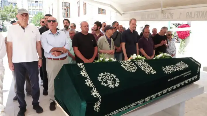 Gazeteci Orhan Atasoy son yolculuğuna uğurlandı