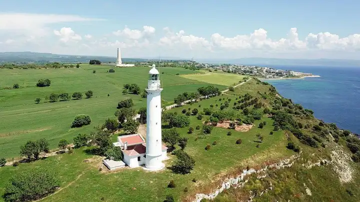 Gelibolu Feneri ve Sahil Şeridi