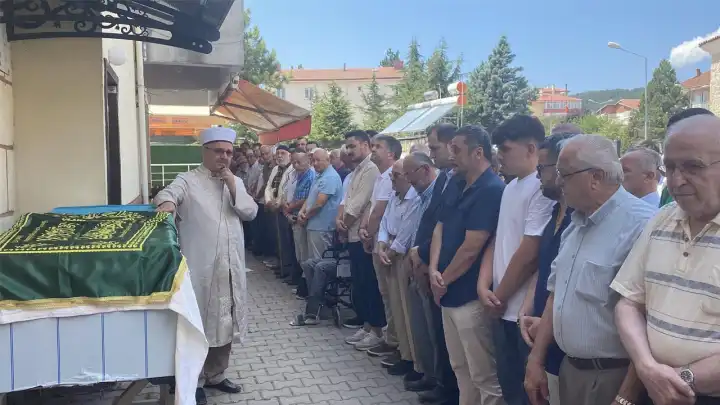 Karabük’te yangın faciası: Boşanma aşamasındaki eşiyle birlikte hayatını kaybetti
