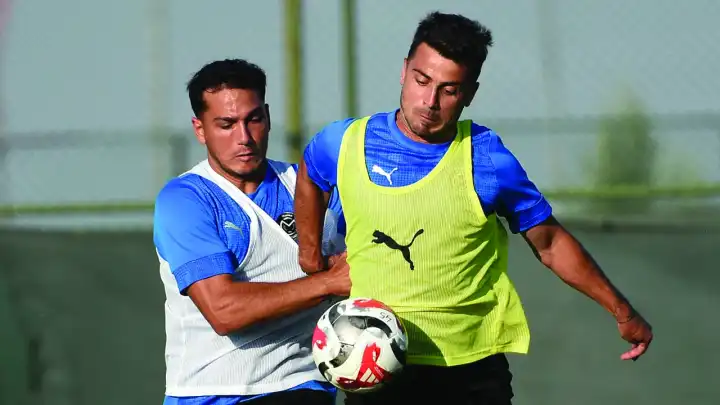  Manisa FK’dan imza şov