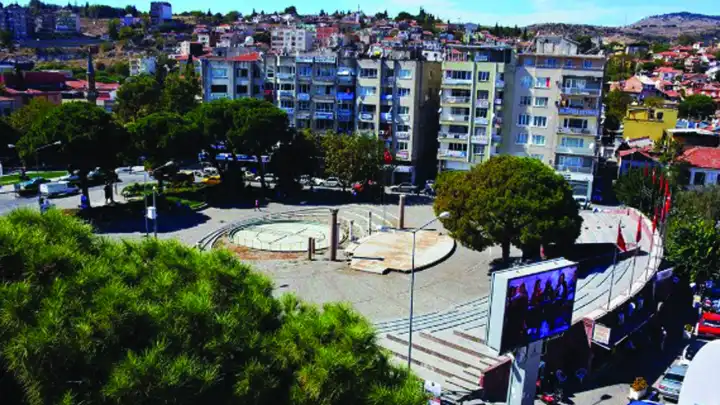 Şenliğin durağı Bergama