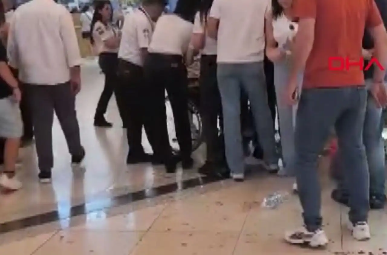 Ankara'da alışveriş merkezinde bıçaklı kavga: 2 yaralı
