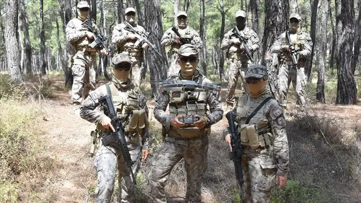 Antalya’da PÖH timleri “Yeşil Vatan” için ormanlarda devriye görevinde