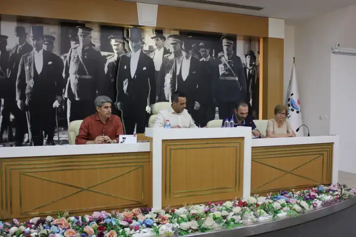 Çiğli’deki vergi artışı Şimşek’i de mutlu edecek