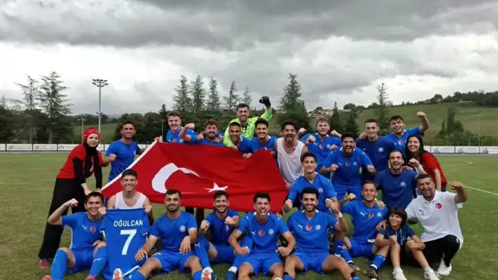 EÜ Futbol Takımı Avrupa’nın en iyi 4 takımı arasında