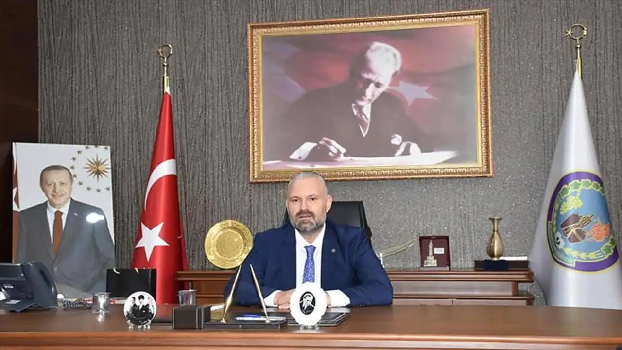 Aydın Pehlivan: Menemen'i çöple cezalandırmaya çalışıyorlar