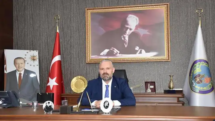 Aydın Pehlivan: Menemen'i çöple cezalandırmaya çalışıyorlar
