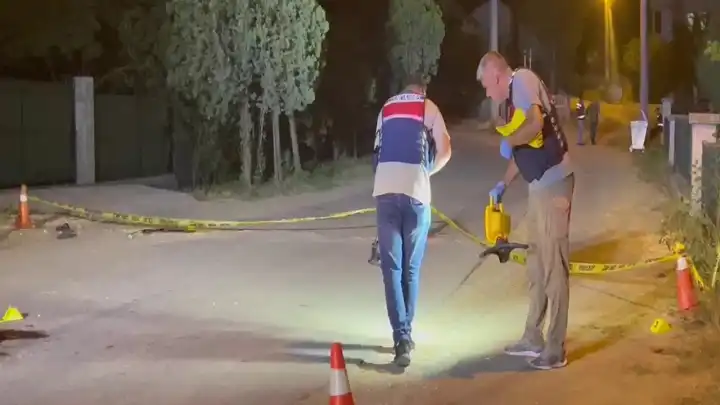 Sakarya’da ‘laf attı’ iddiası yüzünden silahlı çatışma çıktı: 2 kişi yaşamını yitirdi