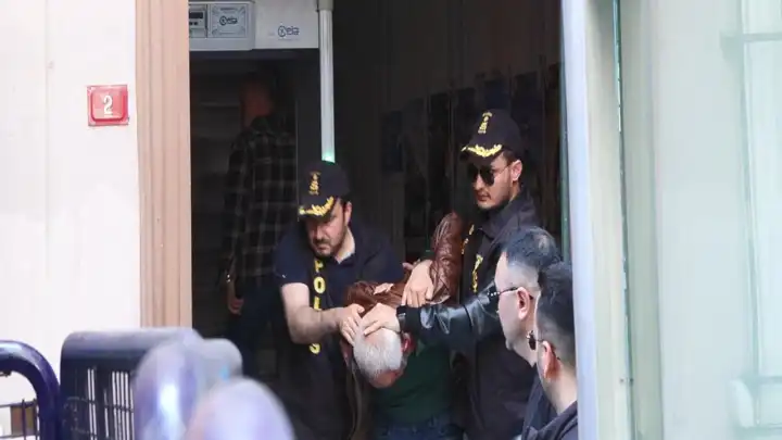 CHP Genel Başkanı Özgür Özel'e saldırı davasında gelişme: Duruşma ertelendi