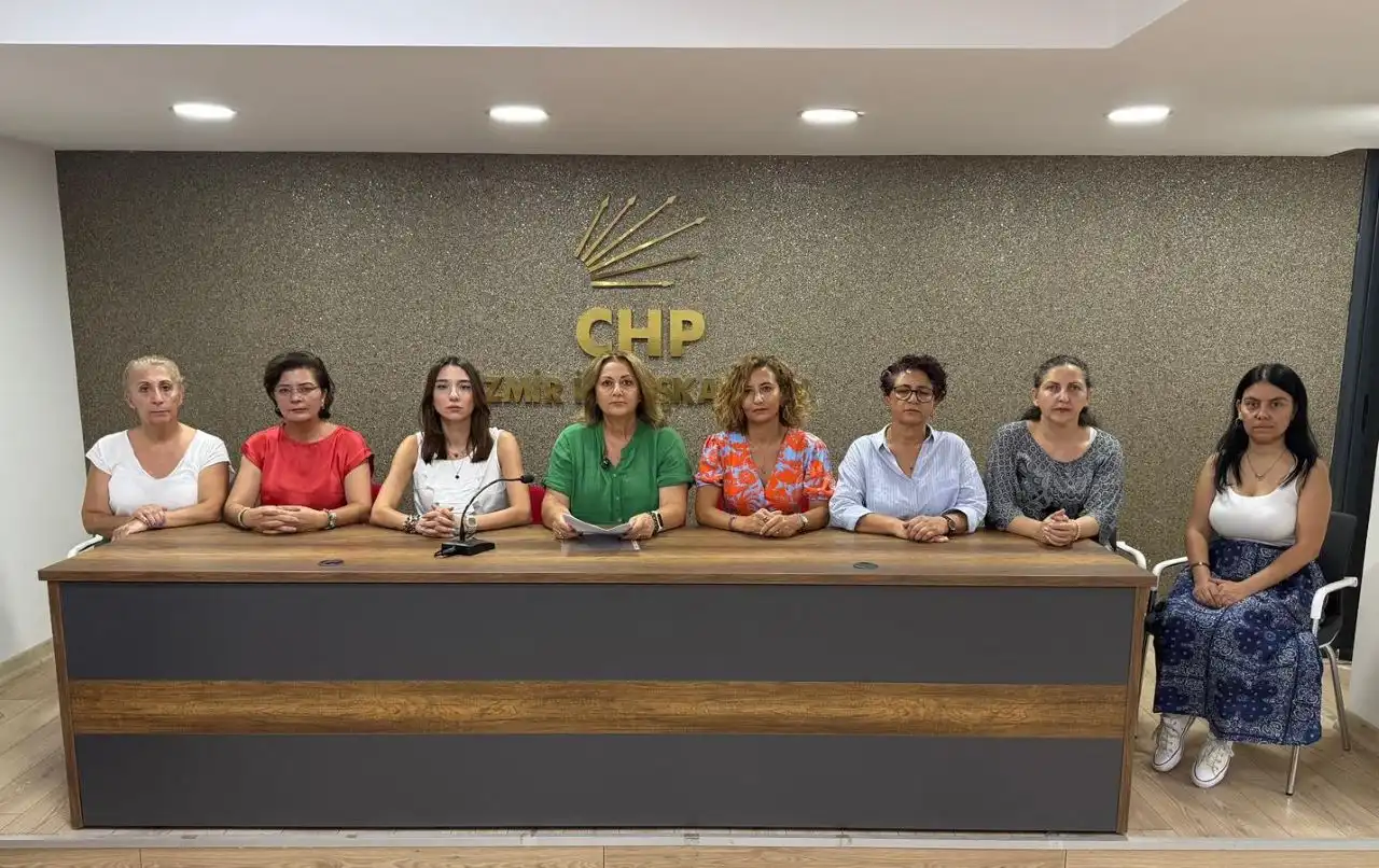 CHP İzmir Kadın Kolları’ndan kadın cinayetlerine sert tepki: “Buna da mı sessiz kalacaksınız?”