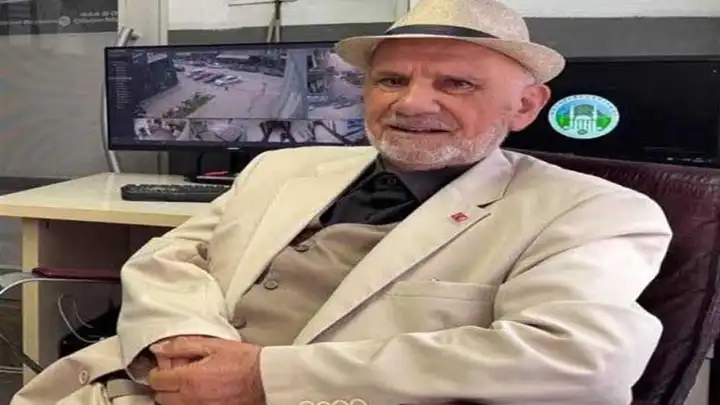 Halatı kopan asansör kabiniyle 3'üncü kattan düşmüştü: Eski belediye başkanı son yolculuğuna uğurlandı