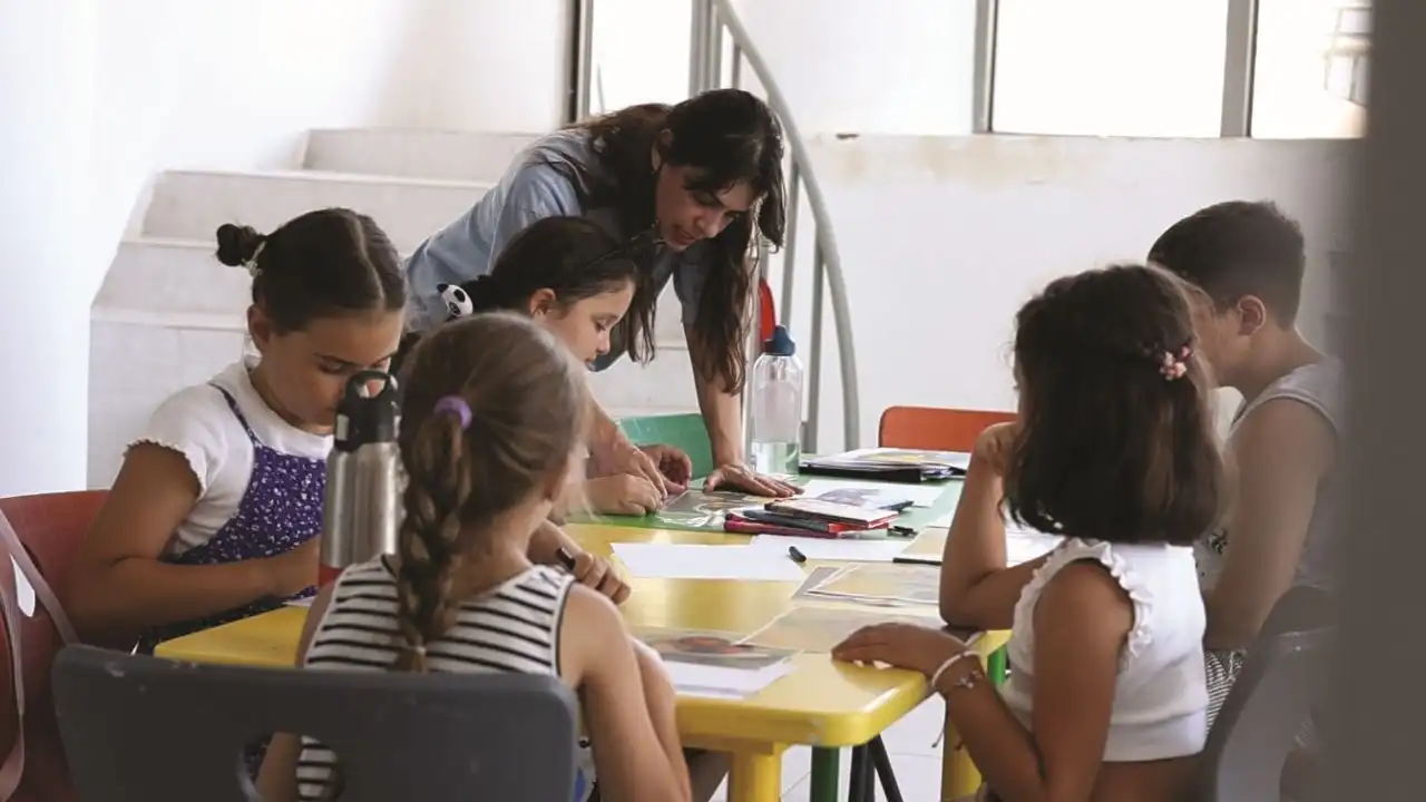 Karabağlar Belediyesi ücretsiz kurslar düzenliyor