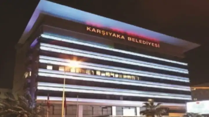 Karşıyaka’daki mali krize Büyükşehir el attı: 33 milyonluk destek