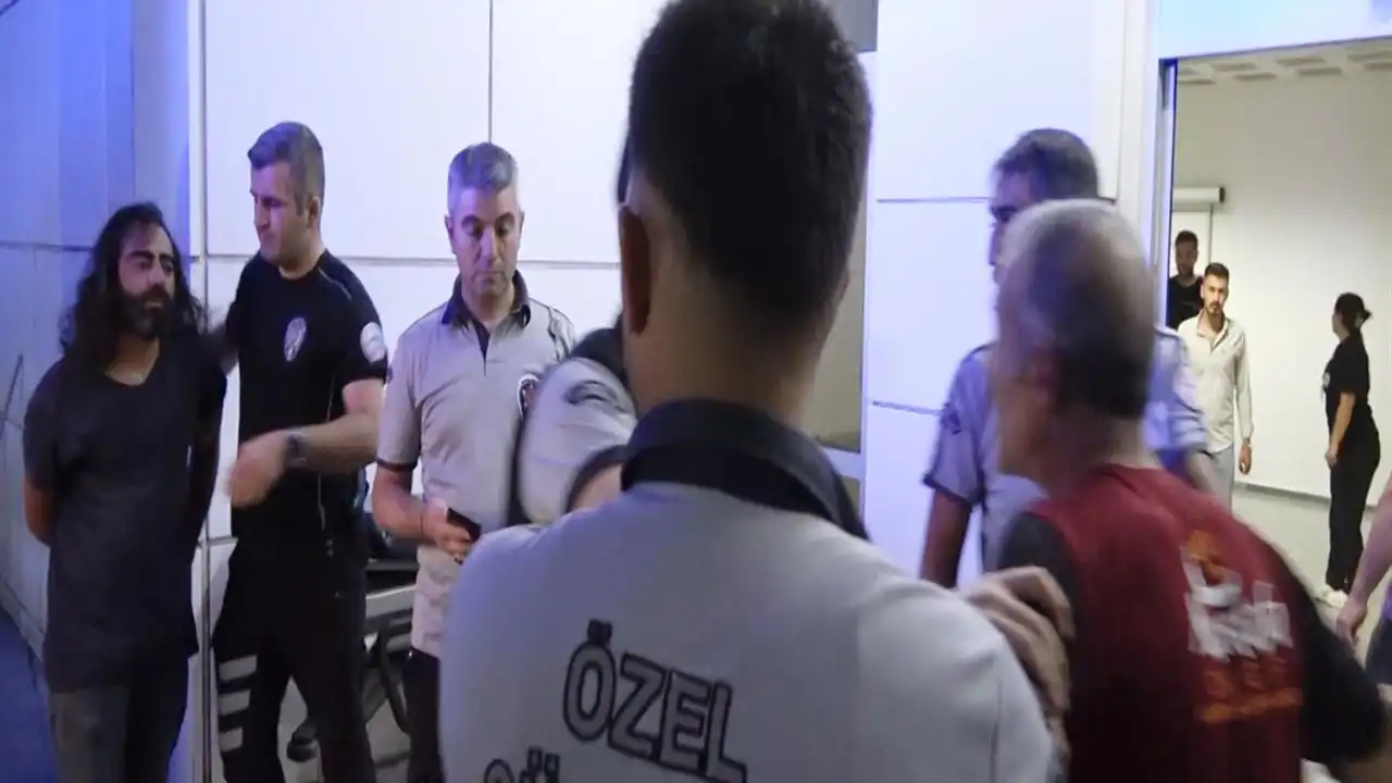 Lokantada can pazarı: Eski sevgilisini önce vurup ardından bıçaklayan adam, araya girmek isteyenleri de yaraladı