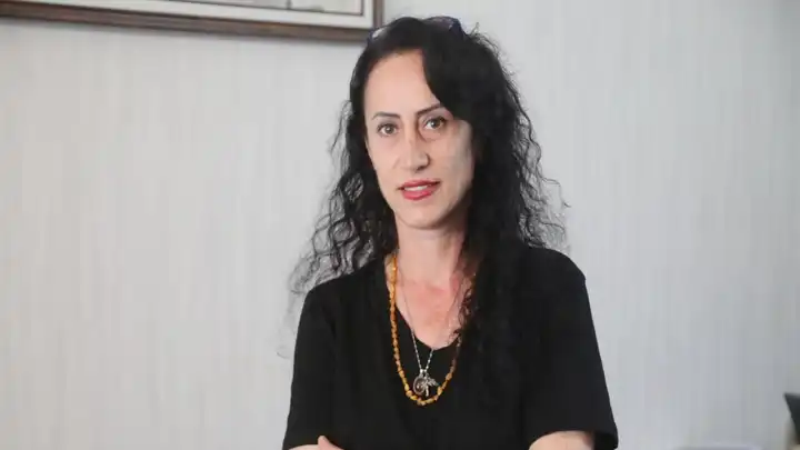 Mezarını açtırdı: DNA testi ile 33 yıl sonra gerçek annesini buldu