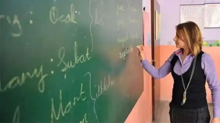 Öğretmenler dikkat! Uzmanlık ve başöğretmenlik başvuruları için geri sayım başladı