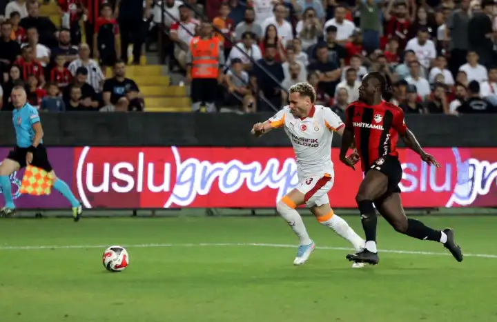 Galatasaray, Süper Lig'e 3-0’lık zaferle başladı
