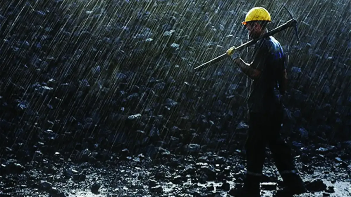 İzmir’de iş güvenliği alarmı: Temmuz’da 9 işçi hayatını kaybetti haberinin görseli