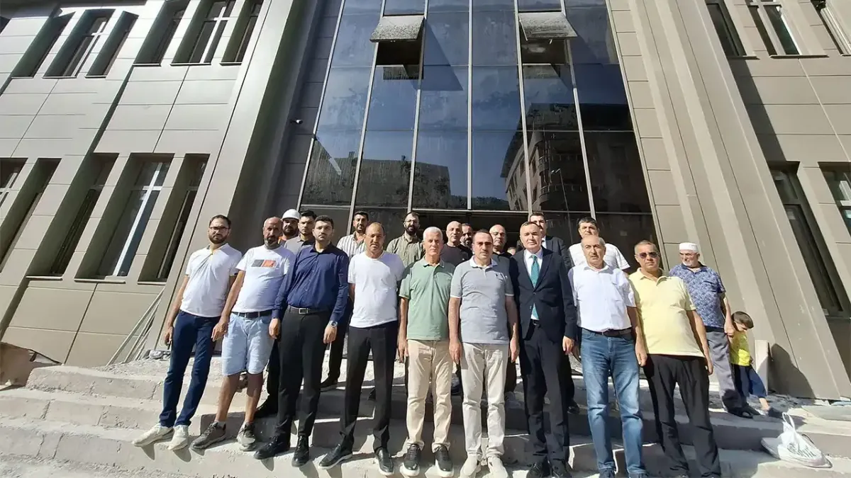 Kemalpaşa yeni adalet sarayı'na kavuşuyor haberinin görseli