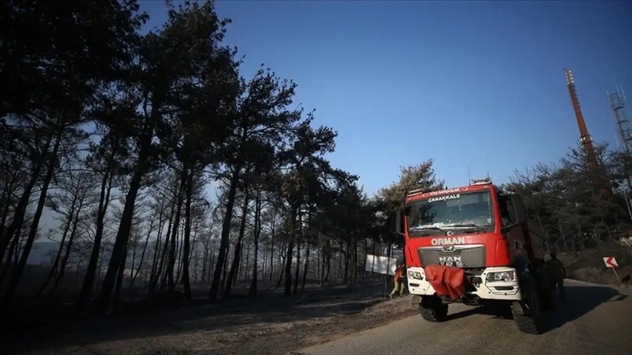Alevler durdu, soğutma başladı: Çanakkale’de iki yangında kritik gelişme