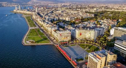 10 Ağustos İzmir hava durumu: Haftanın son günü nasıl bir hava bekleniyor?
