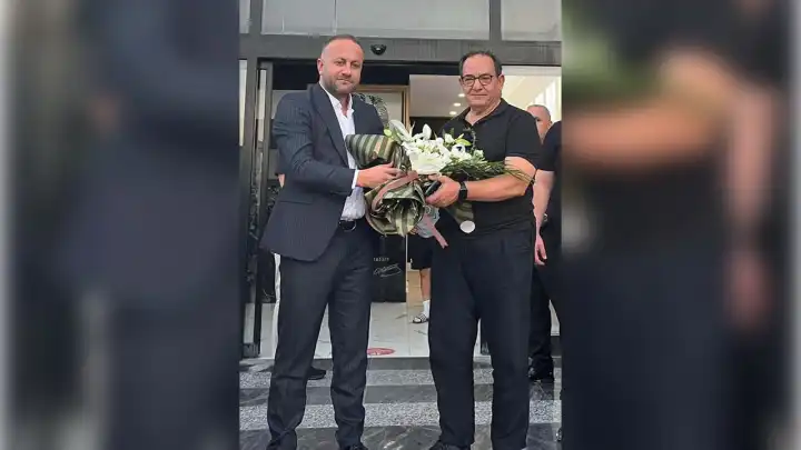 Altay’da gerginlik, Karşıyaka’da heyecan var