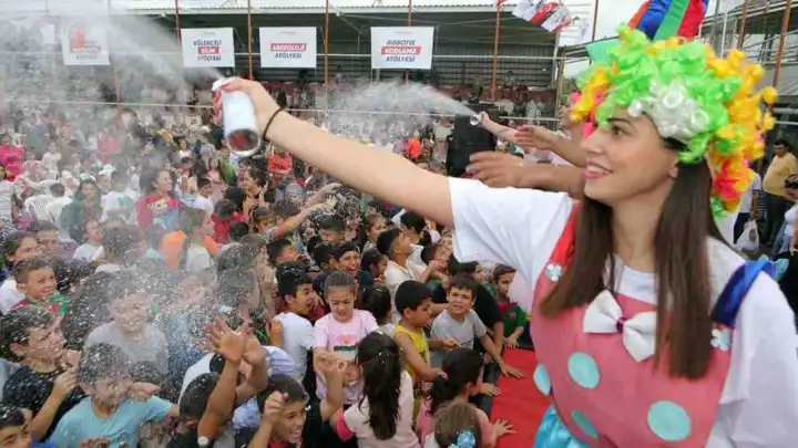 Bayraklı’da ağustos dolu dolu geçecek! 