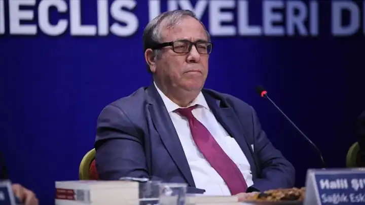Eski bakan Halil Şıvgın hayatını kaybetti