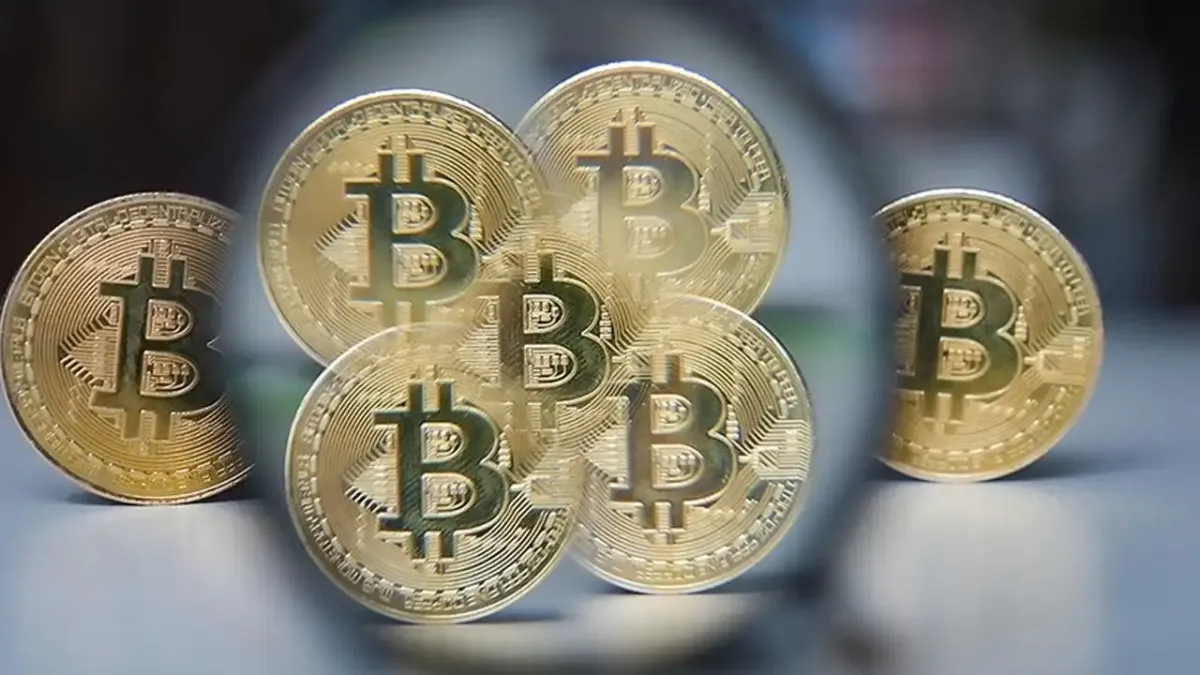 Bitcoin rekora koşarken, altcoinler eziliyor!  haberinin görseli