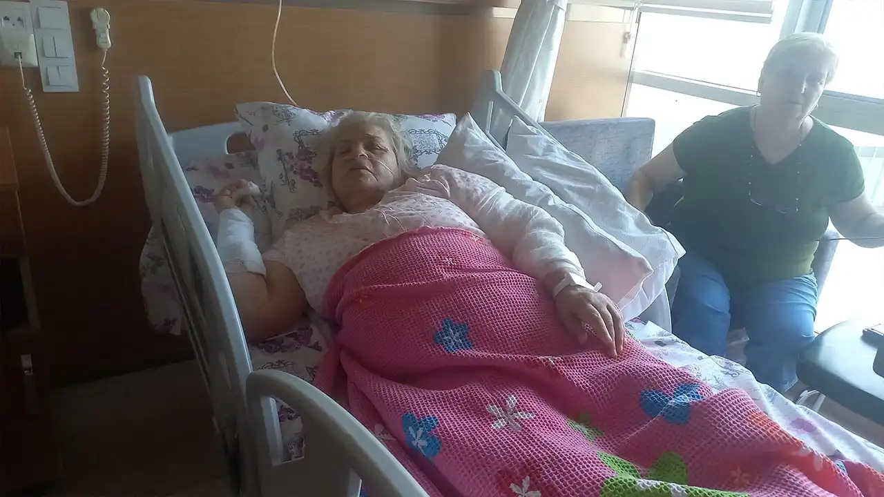 Depremde eşini kaybeden Hamide Önbaş: Aklıma geldikçe moralim bozuluyor