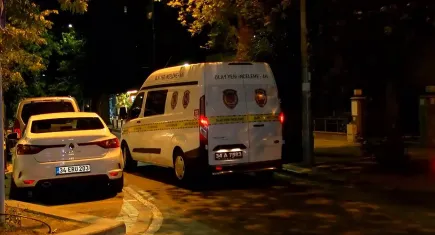 İstanbul'da tartışmayı ayırmak isteyen kadın bacağından vuruldu